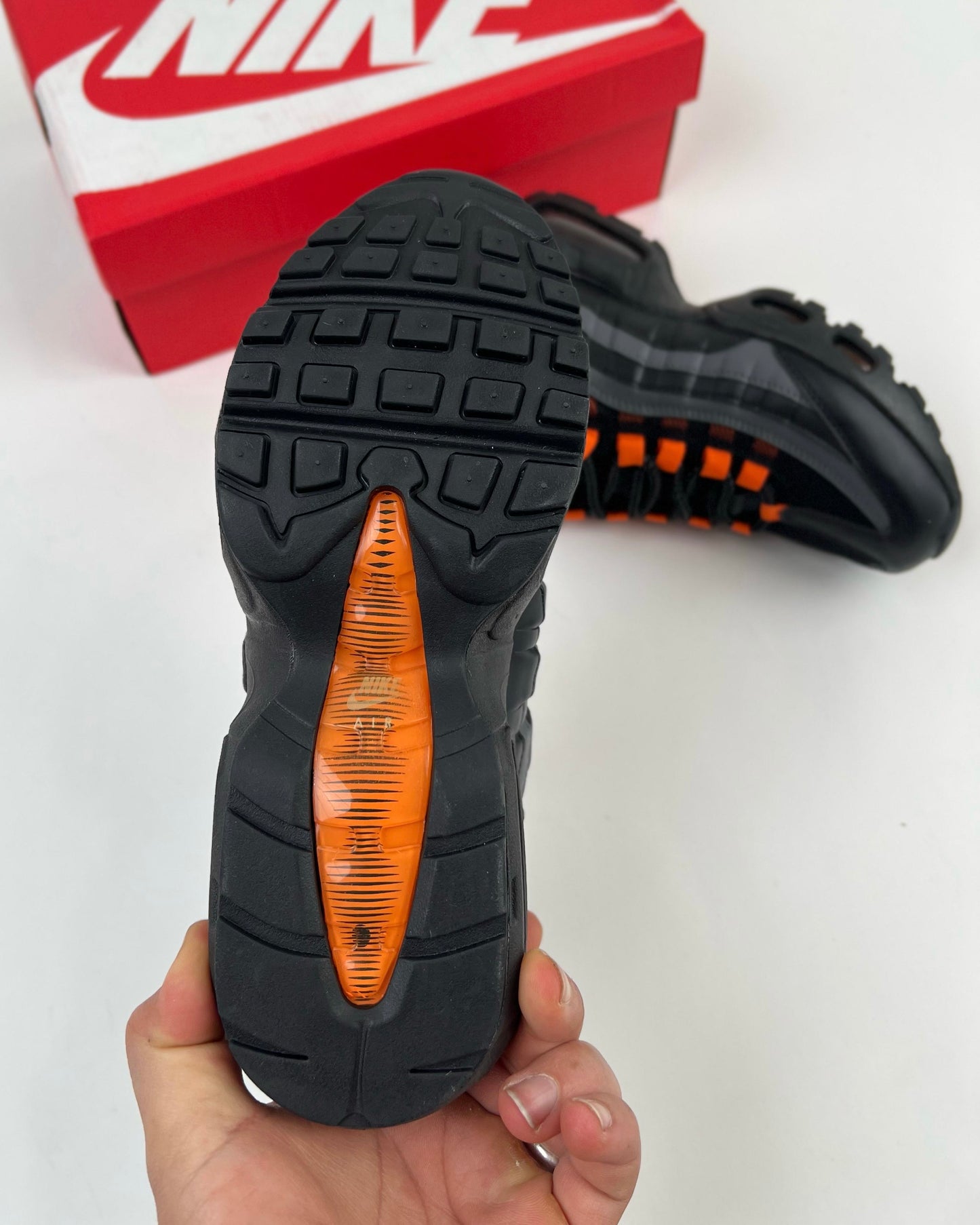 NIKE Airmax 95🧡