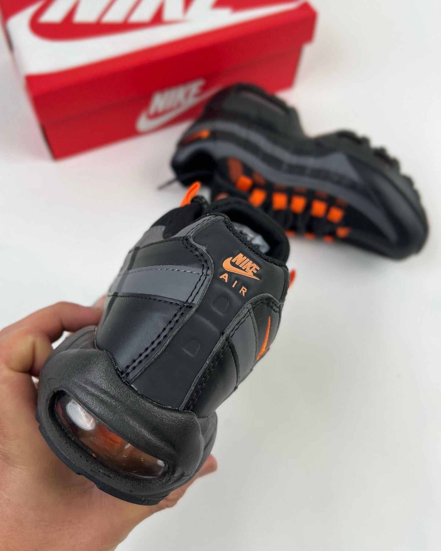 NIKE Airmax 95🧡