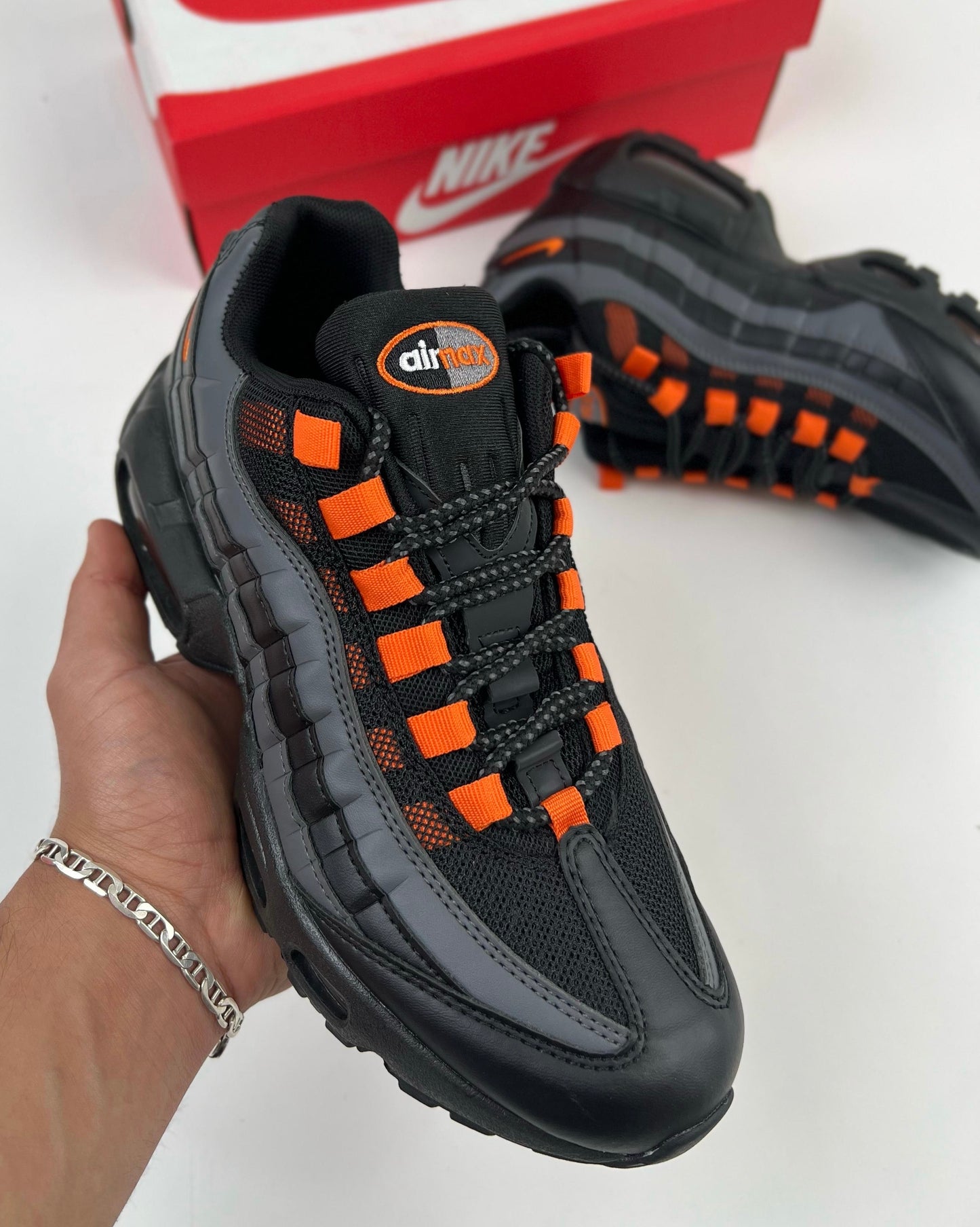 NIKE Airmax 95🧡