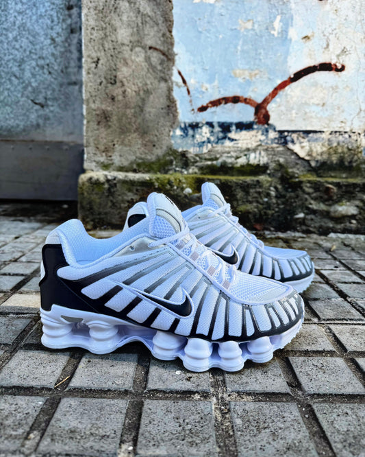 NIKE SHOX TL