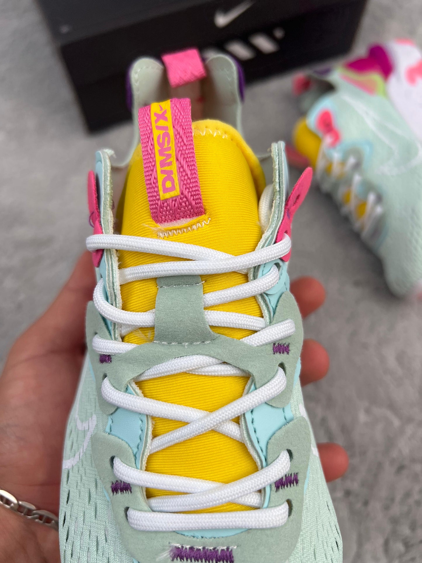 Nike React