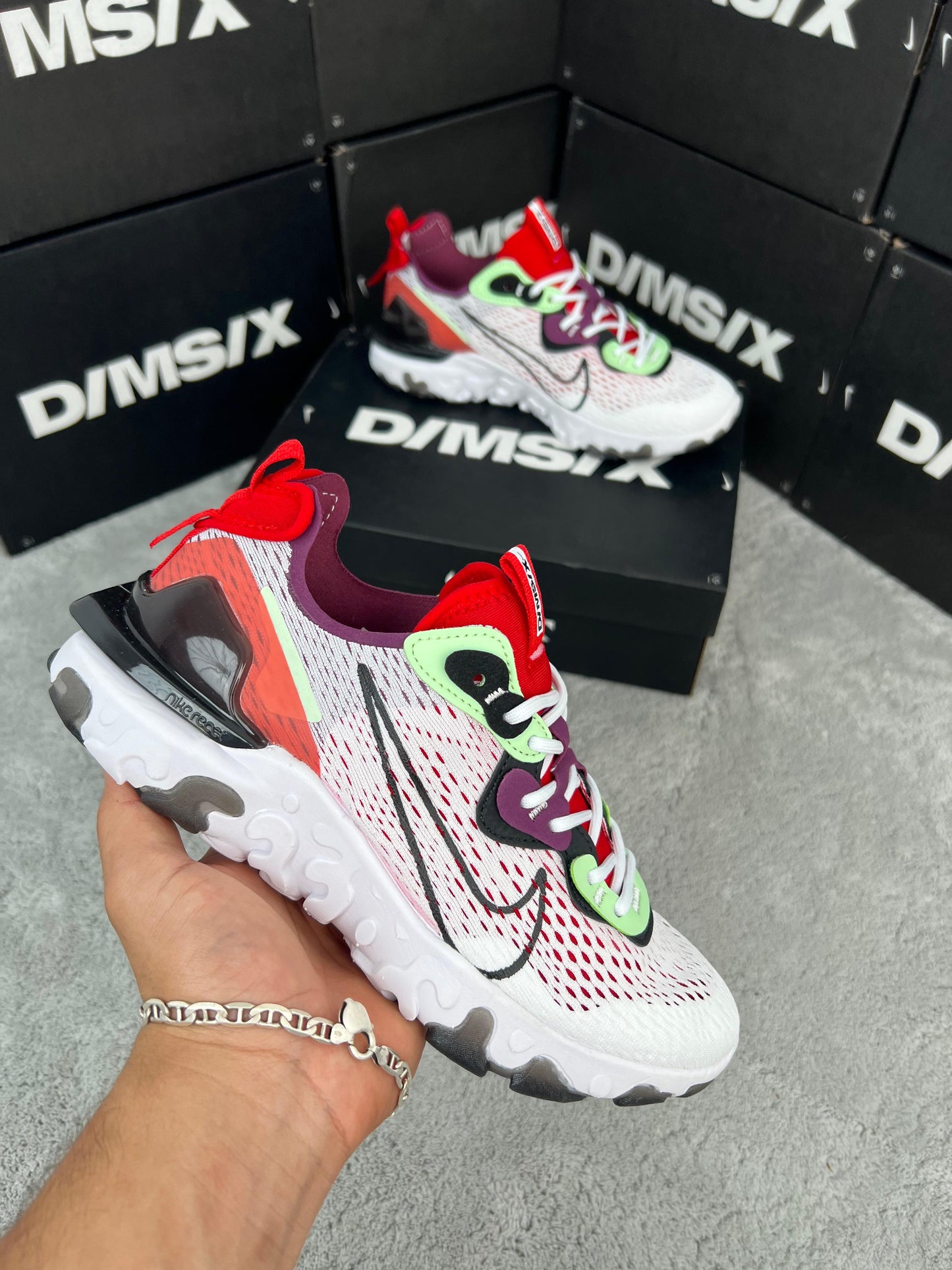 Nike React