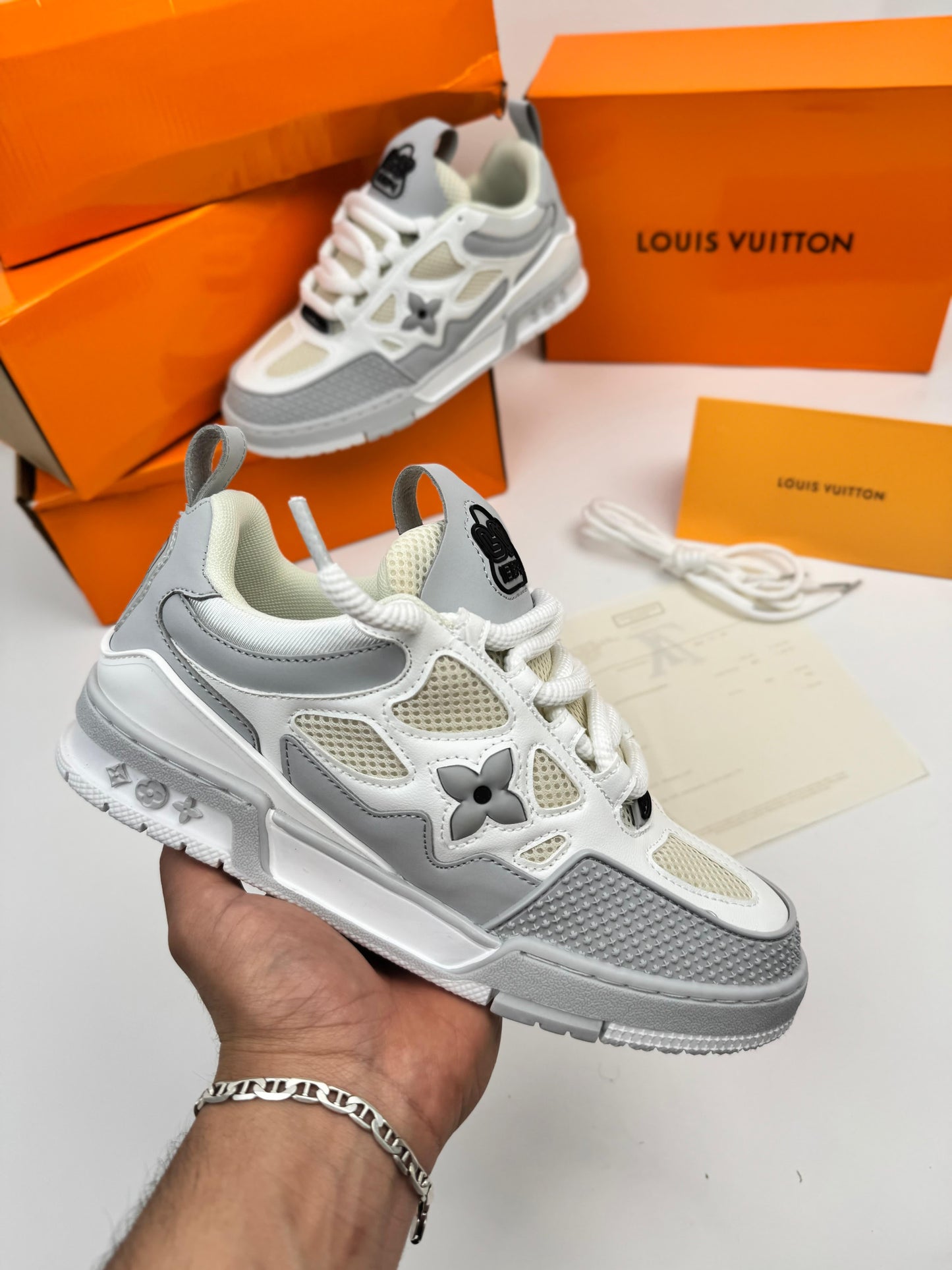 LOUIS VUITTON SKATE