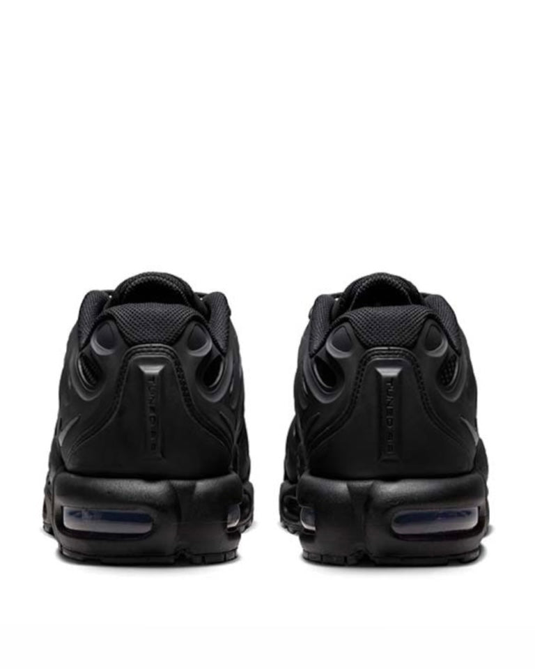 Nike Air Max Plus Drift