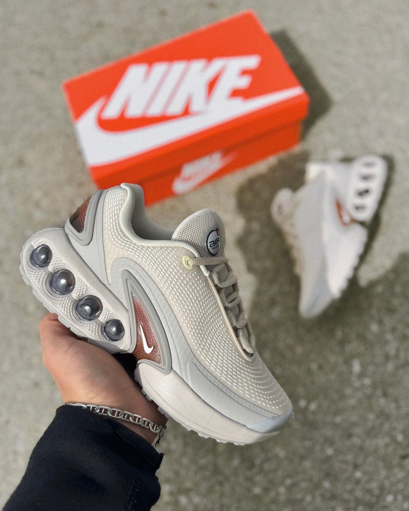 NIKE AIR MAX DN