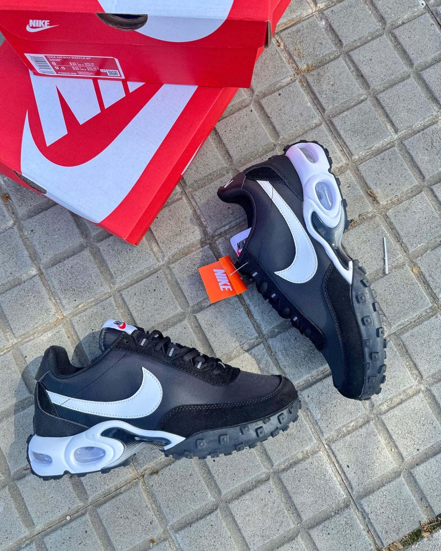 NIKE WAFFLE TN 2025