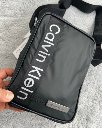 CK CALVIN KLEIN bandolera