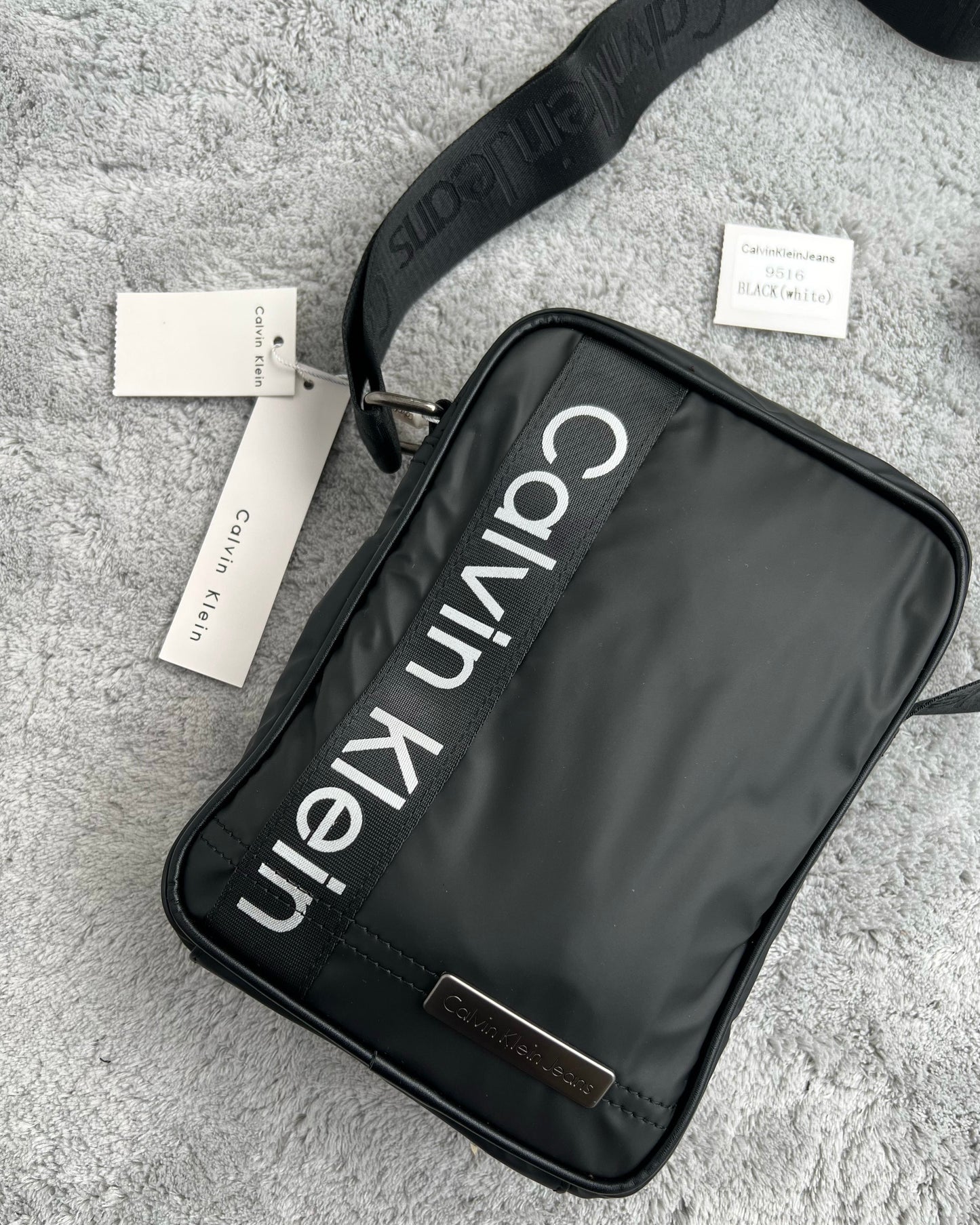 CK CALVIN KLEIN bandolera
