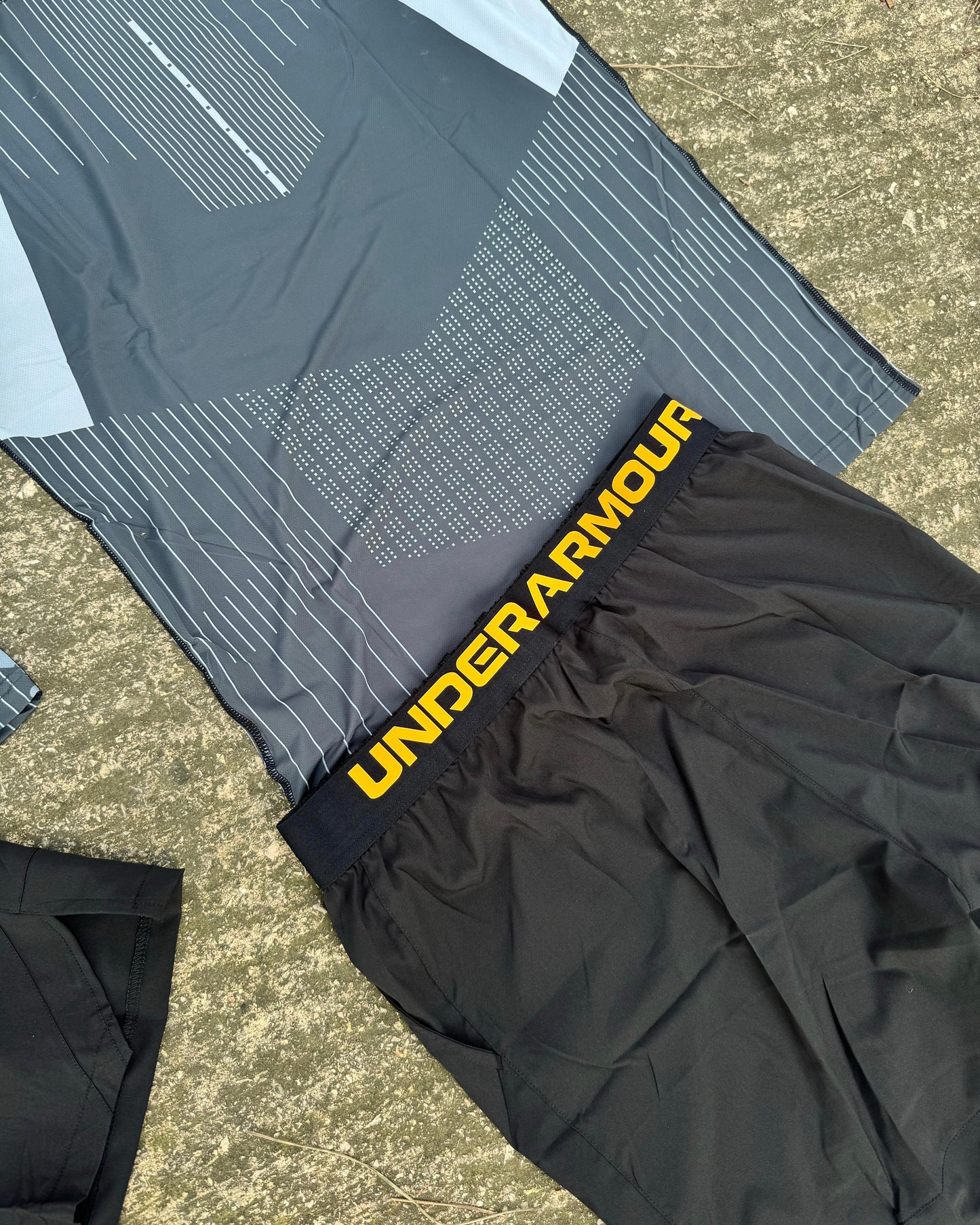 UNDER ARMOUR