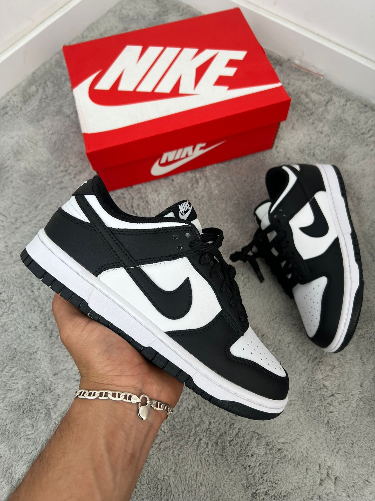 NIKE DUNK LOW RETRO