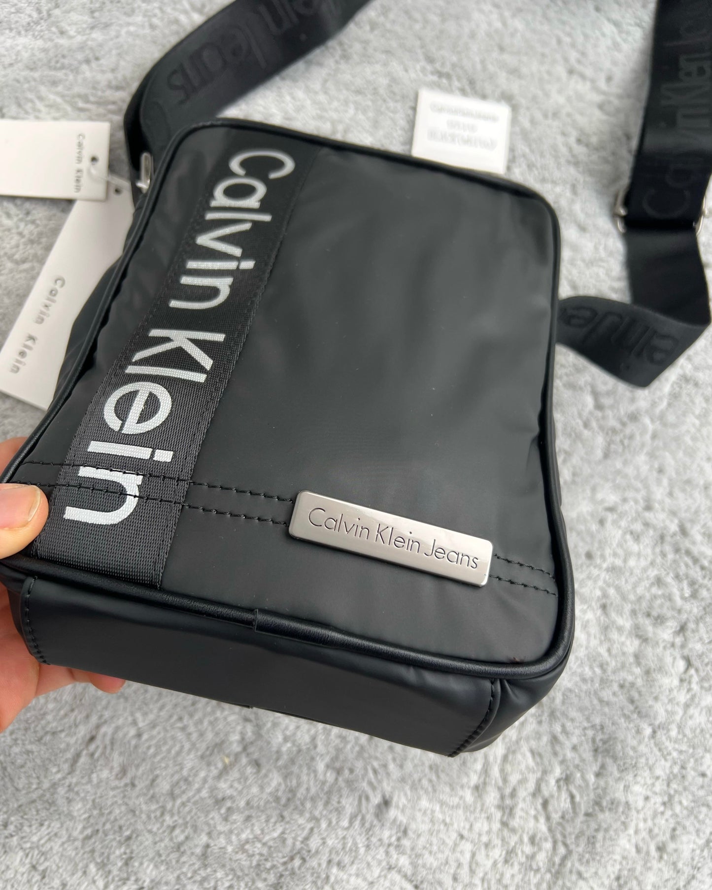 CK CALVIN KLEIN bandolera