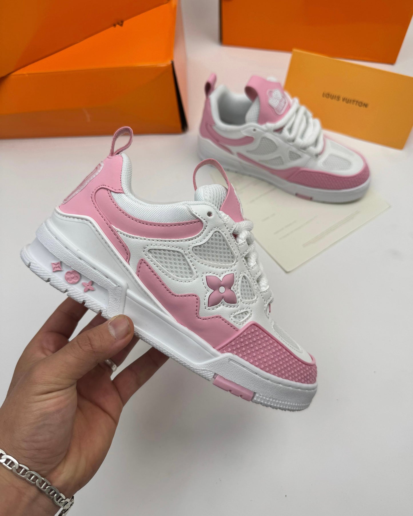 LOUIS VUITTON SKATE