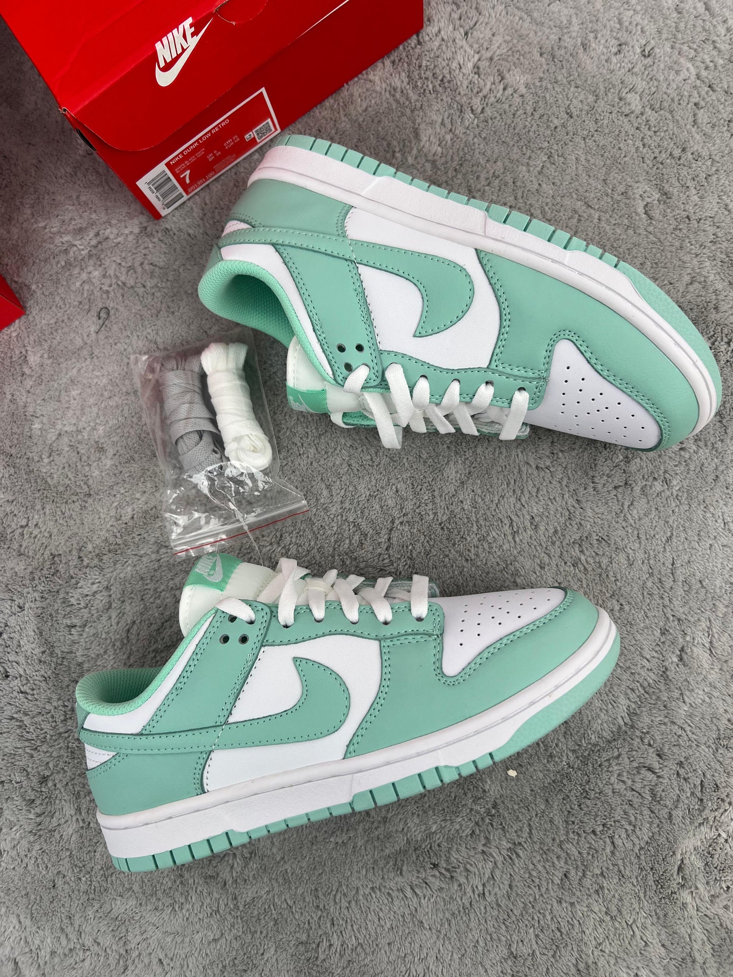 NIKE DUNK LOW RETRO