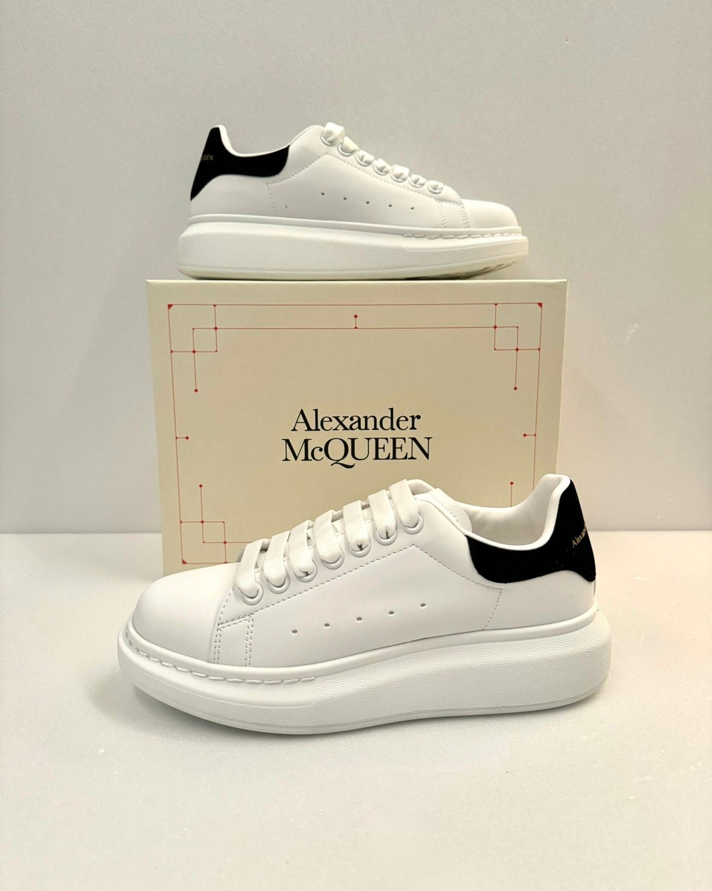 ALEXANDER MCQUEEN