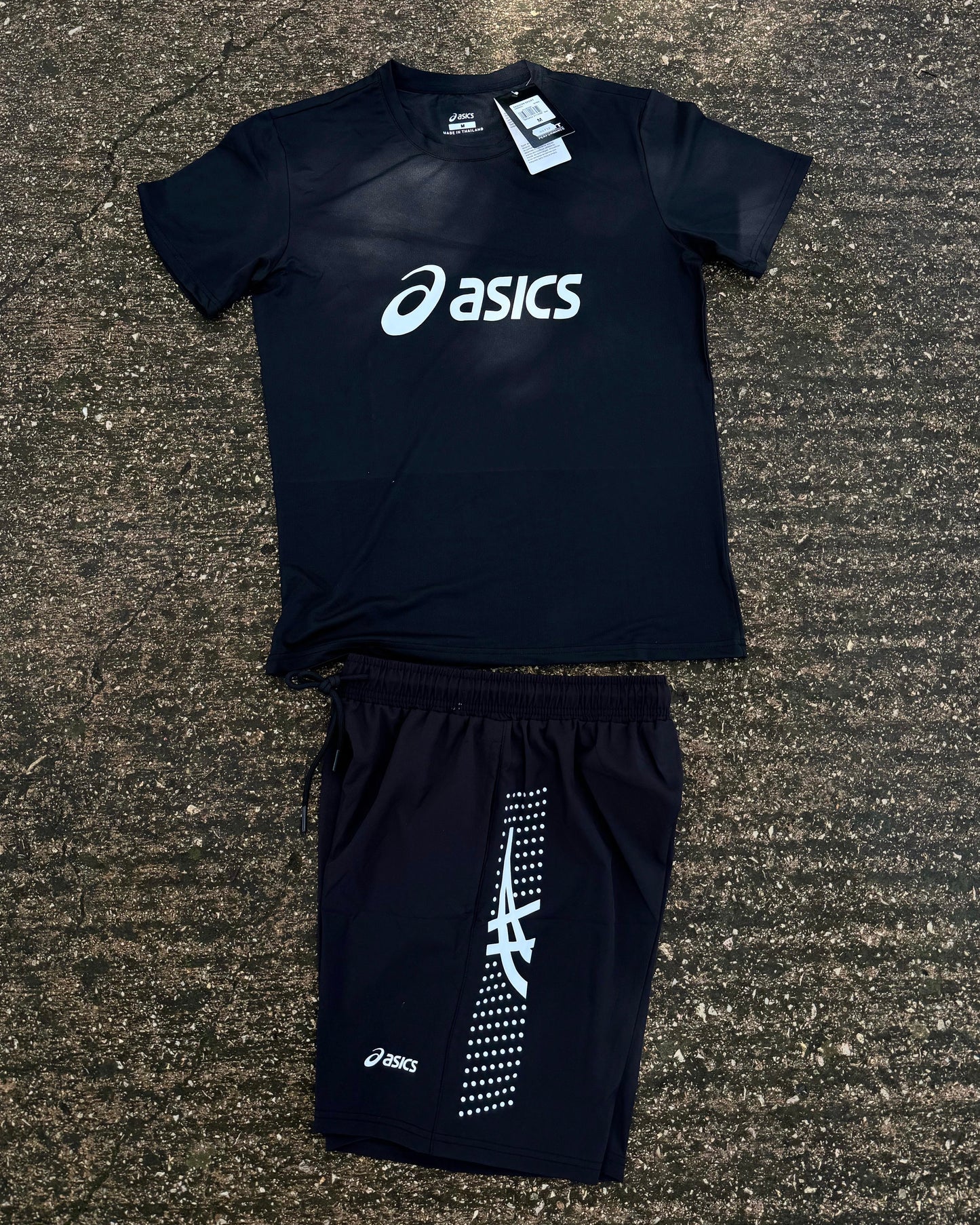 ASICS 2025