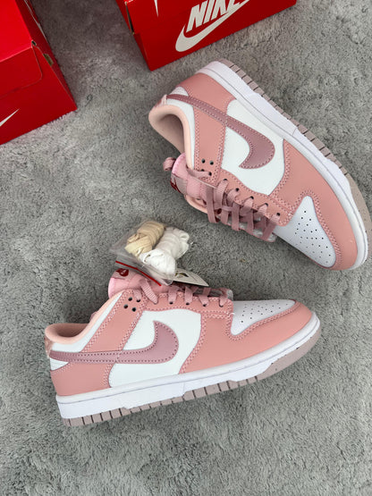 NIKE DUNK LOW RETRO