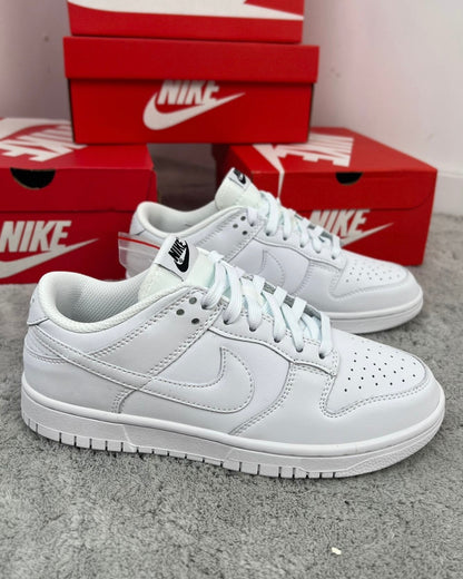 NIKE DUNK LOW RETRO