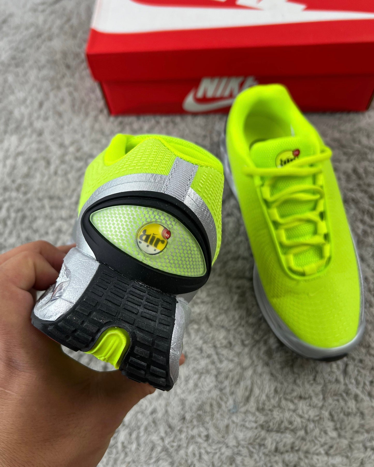 NIKE AIR MAX DN