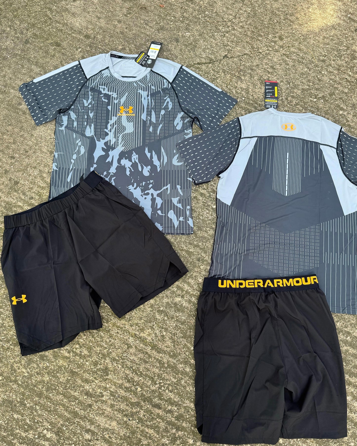 UNDER ARMOUR