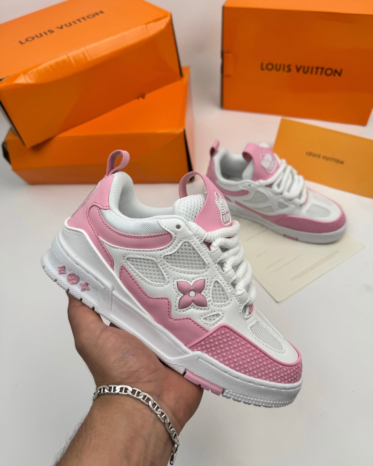 LOUIS VUITTON SKATE